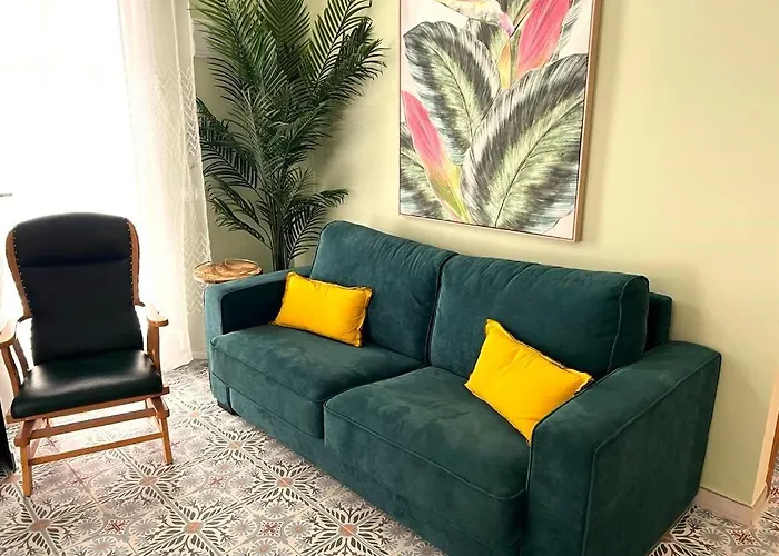 Esmeralda Apartment With Free Private Underground Parking