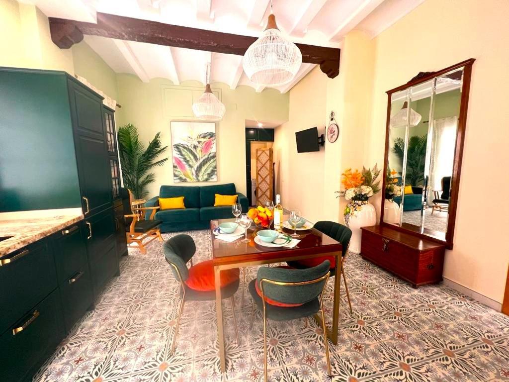 Esmeralda With Free Private Underground Parking Apartament Walencja