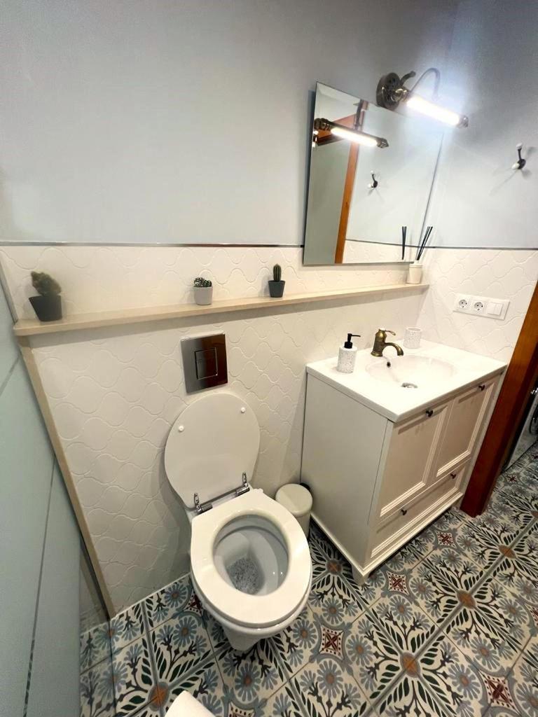 Appartement Esmeralda With Free Private Underground Parking Valencia